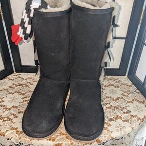 Kookaburra black size 8